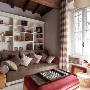 passione-charme-apartment.italymilanhotels.net/